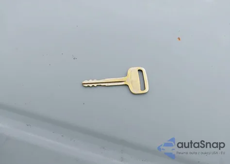 1995 Toyota Corolla z USA, uszkodzony, nr VIN JT2AE04B9S0099866